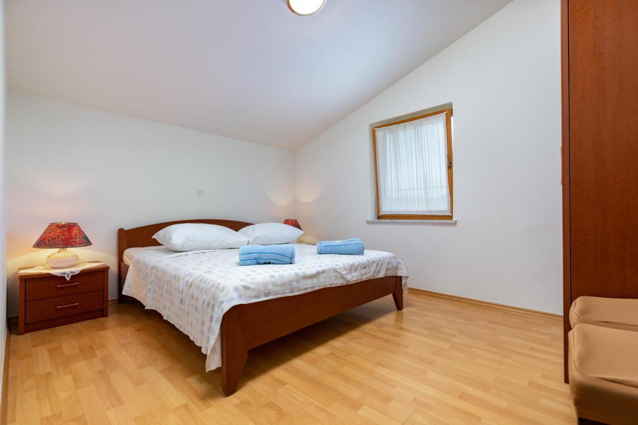 Apartments Rabac 828 Екстер'єр фото