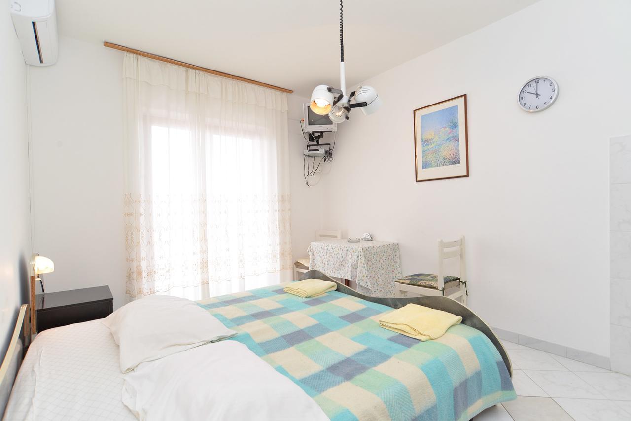 Apartments Rabac 828 Екстер'єр фото
